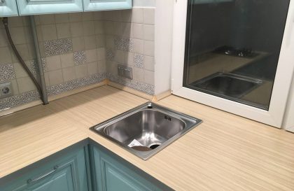 Кухня Buona Sera Наполи с фасадами из массива