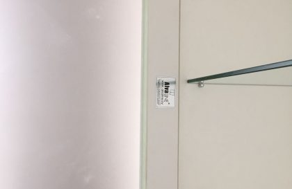 Угловая кухня Валенсия с фасадами из МДФ с бронзовой патиной