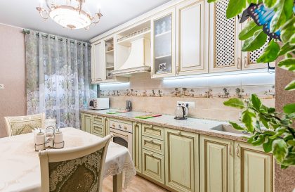 Классическая кухня из массива дерева Флоренция