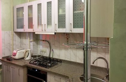 Угловая кухня Флавия с фасадами из массива дуба