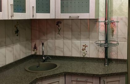 Угловая кухня Флавия с фасадами из массива дуба