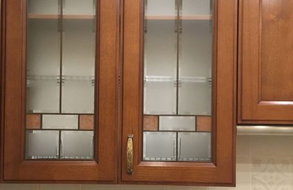 Угловая кухня Аризона с фасадами из массива черешни