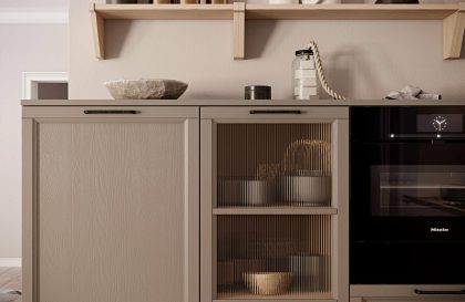 Классическая кухня из массива дуба Орлеанс