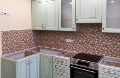 Угловая кухня из шпона Вернисаж в стиле Классика