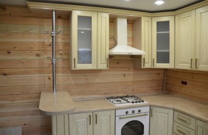 Кухня со шпонированными фасадами из МДФ Вернисаж
