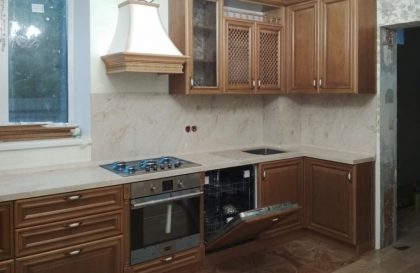 Кухня из массива черешни тип 9