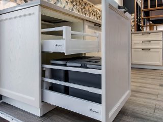 Кухня из массива дерева Астра