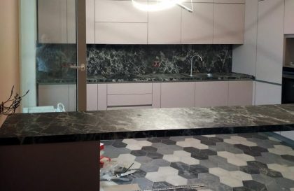 Современная кухня Гола с фасадами из МДФ