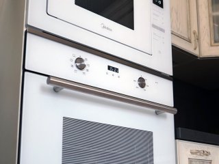 Кухня из массива дуба с патиной Сицилия