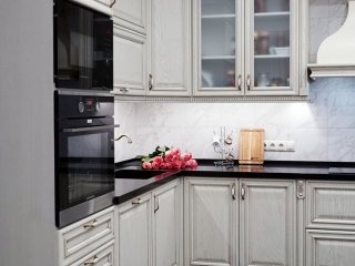 Белая кухня из дуба Белла