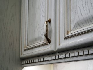 Белая кухня из дуба Белла