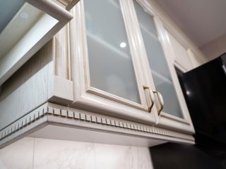 Белая кухня из дуба Белла