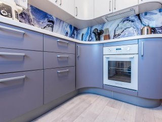 Кухня Орион с радиусными фасадами с матовым покрытием